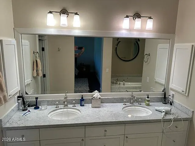 2201 E Grapevine Dr — Photo 11