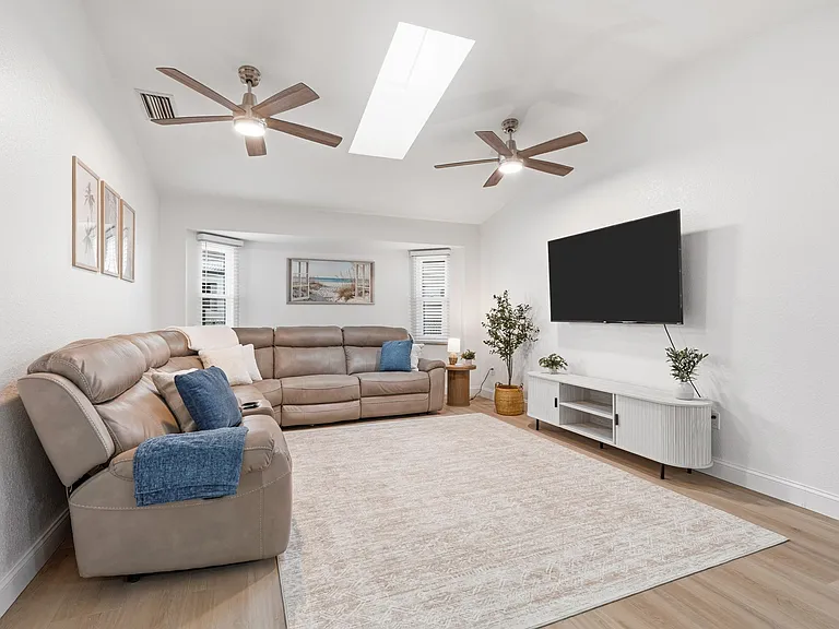 4209 Flamingo Blvd — Photo 15