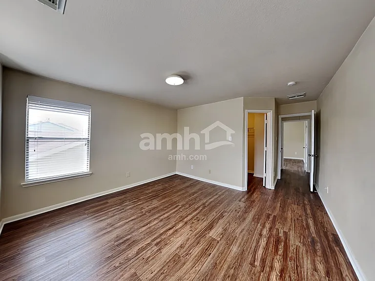 29435 Legends Glen Dr — Photo 24
