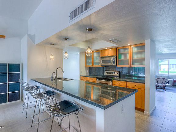5th image of 11813 S Maze Ct