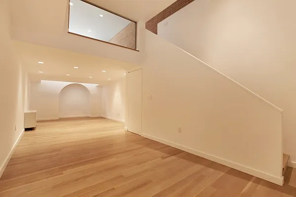 Rented by Citi Habitats | media 18