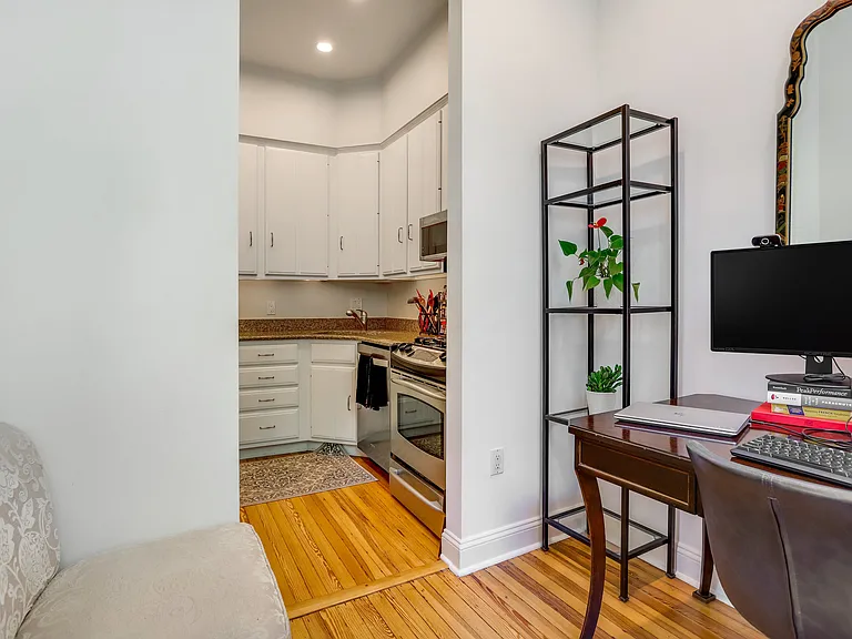 3267 N St NW #3 — Photo 17