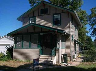 312 Walnut St, Cedar Falls, IA 50613