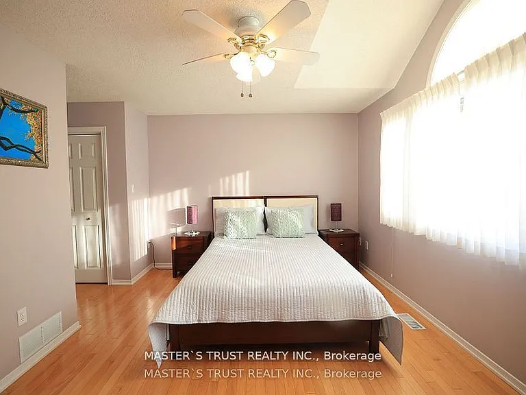 784 Gordon St #6 — Photo 11