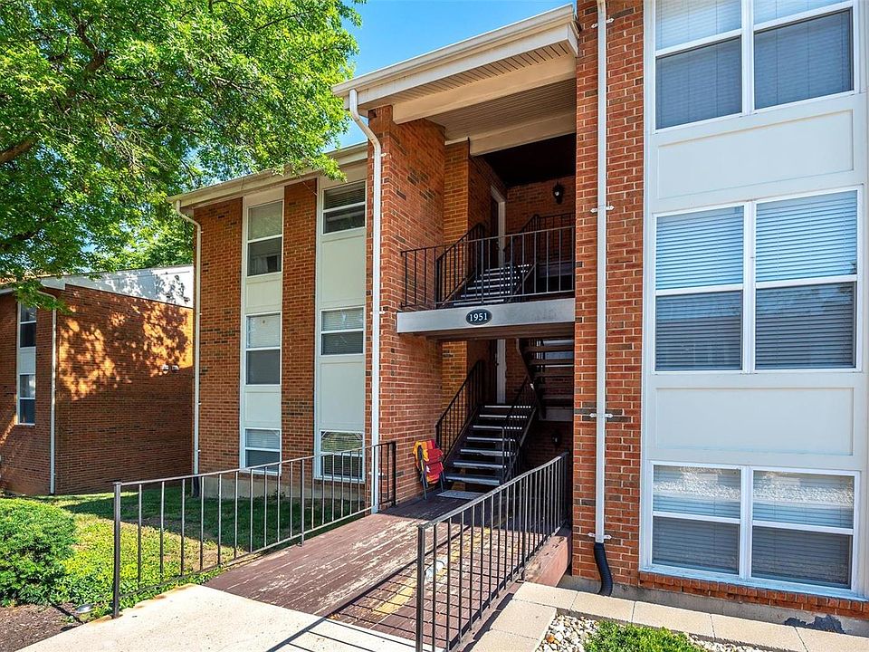 1st image of 1951 Greenpoint Dr APT 104