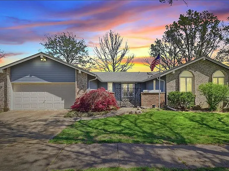 740 Penny Ct — Photo 1