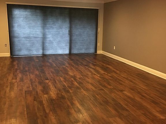 4th image of 7818 Las Canas Ct