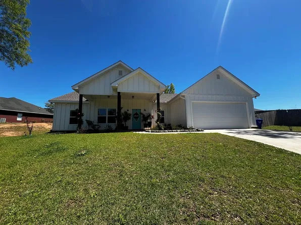 108 Prospect Ridge Rd, Troy, AL 36079