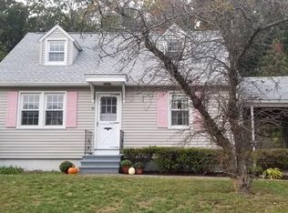 52 Homestead Ave, West Springfield, MA 01089