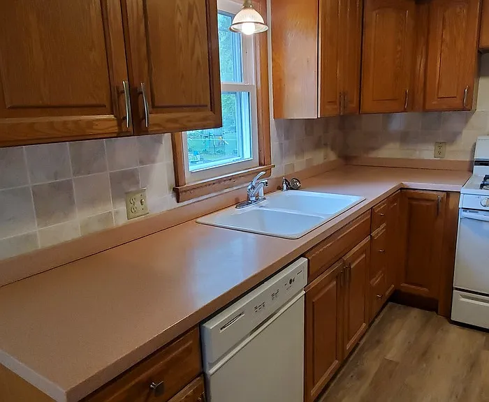 1032 County Road B W — Photo 5