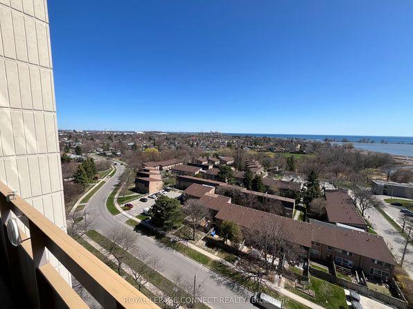 1210 Radom St #1507, Pickering, ON L1W 2Z3