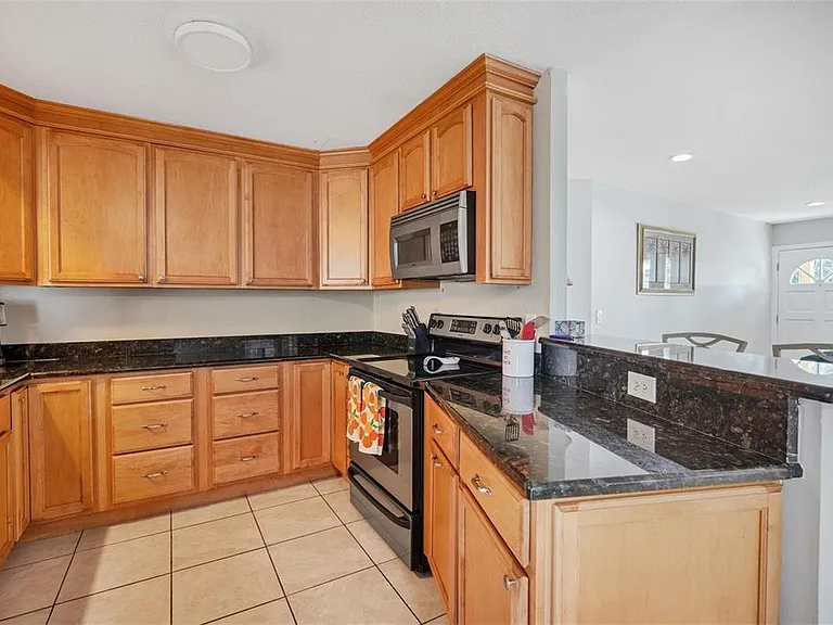 5738 Antilles Dr — Photo 7