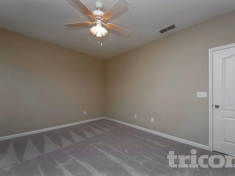 10252 Powell Creek Ct — Photo 7