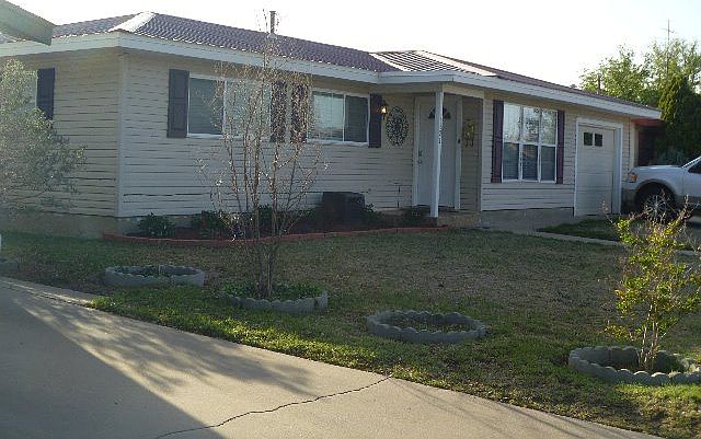 1st image of 4221 Bonham Ave