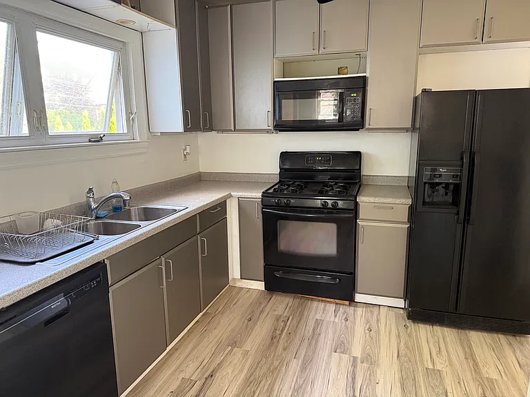 2654 N Weil St #1 — Photo 19