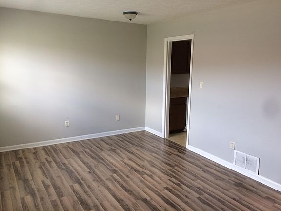 4th image of 1671 Foxhaven Dr #48