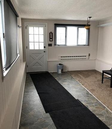 2nd image of 186 Dix Ave