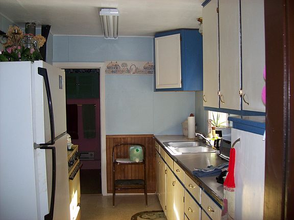 3rd image of 1107 S 14th Ave