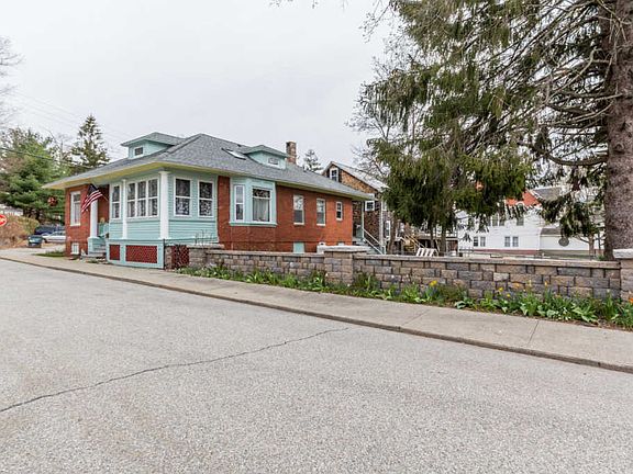 4th image of 58 Cedar Ave