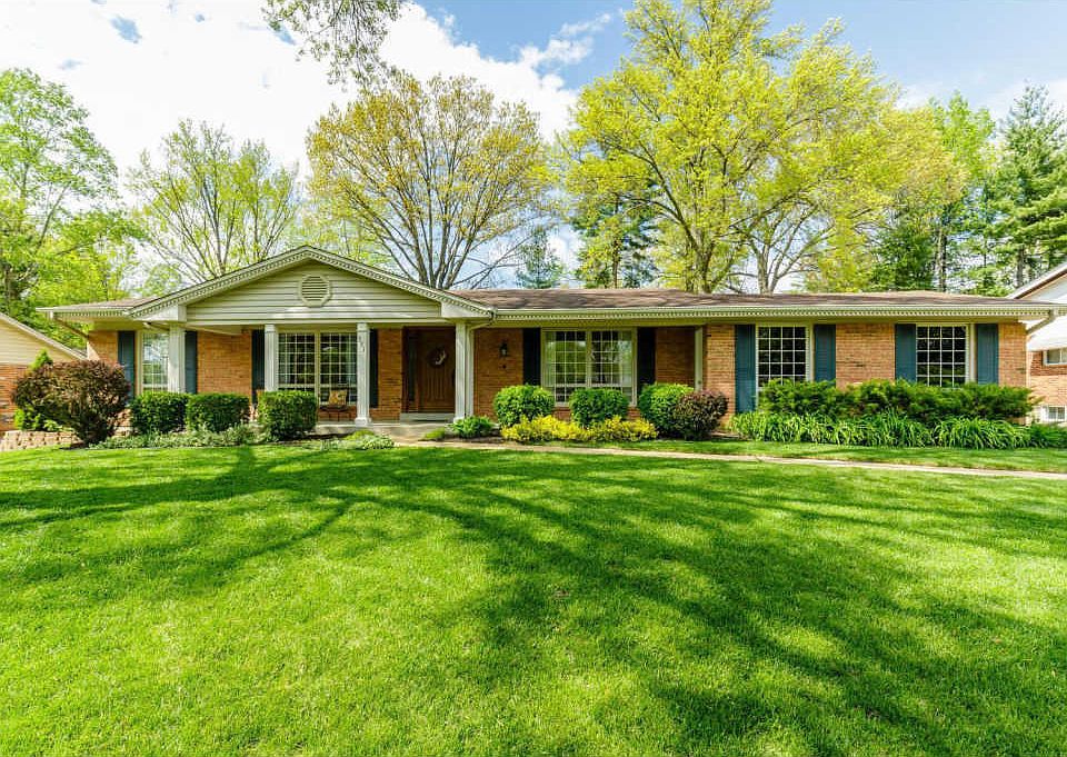 1st image of 331 Northmoor Dr