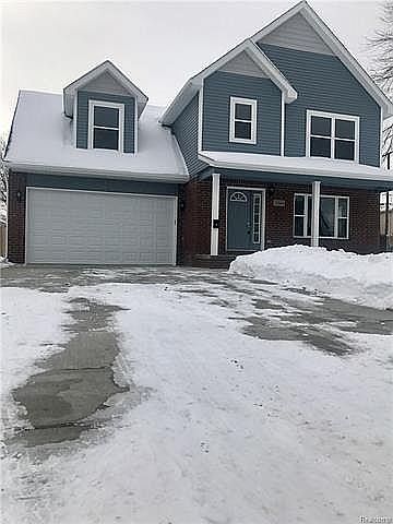 1st image of 22944 Pleasant St