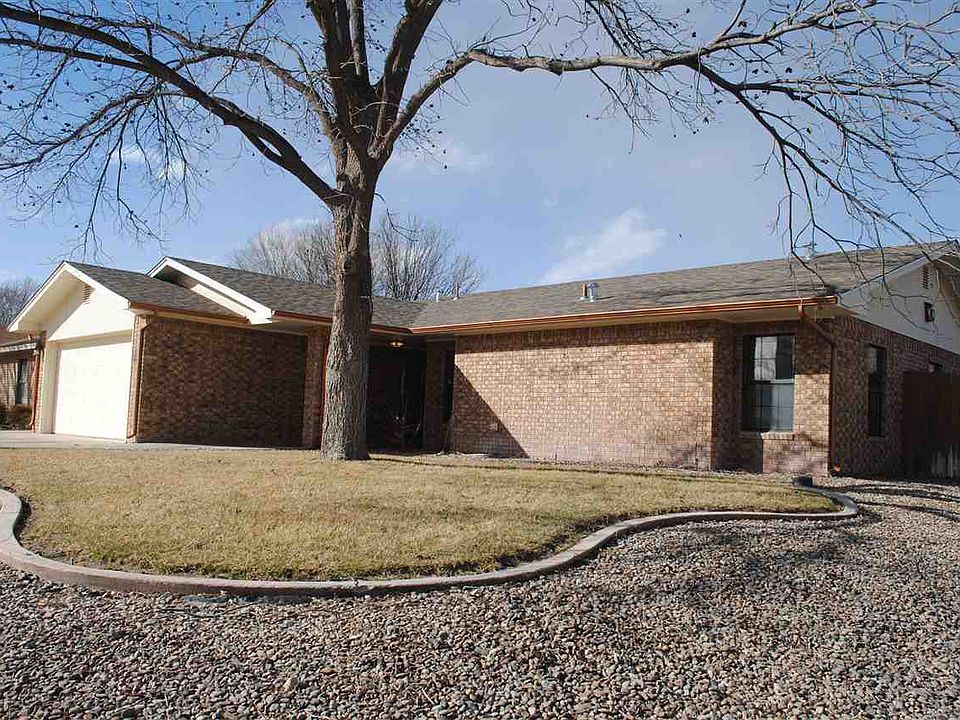 1st image of 1105 Monterrey Dr