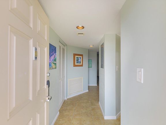 4th image of 1401 Middle Gulf Dr Unit N402