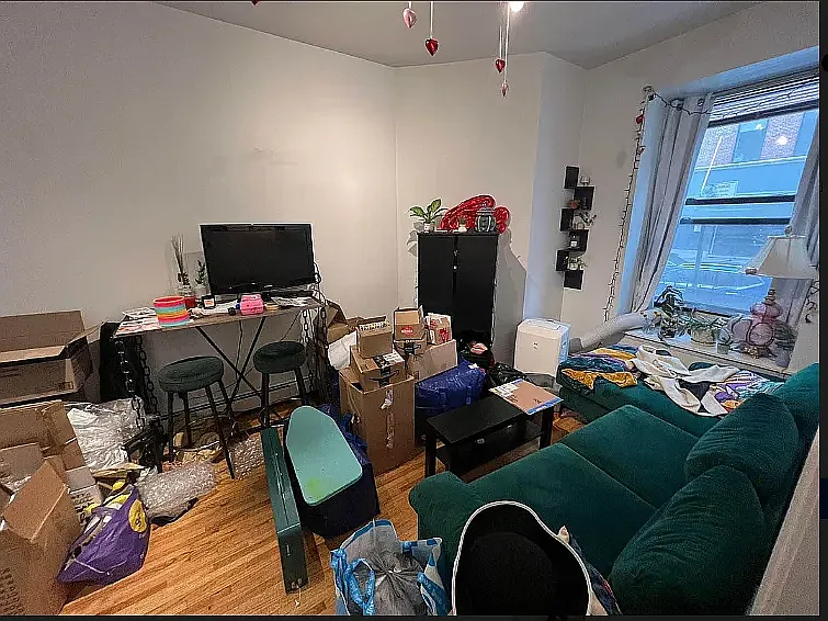 413 W 52nd St #1A — Photo 13