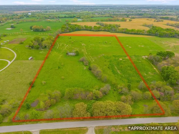 15915 Plattsburg Rd, Kearney, MO 64060