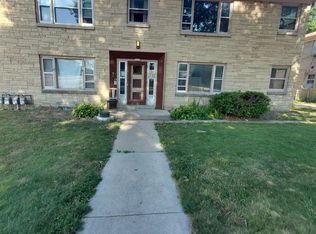 5205 N 55th St #2, Milwaukee, WI 53218