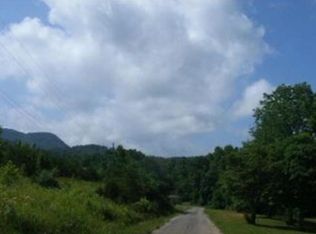 155 Williams Rd, Tellico Plains, TN 37385