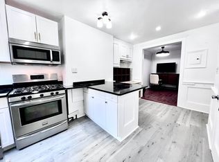 184 Norman Ave #3F, Brooklyn, NY 11222