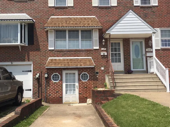 9868 Lackland Dr, Philadelphia, PA 19114