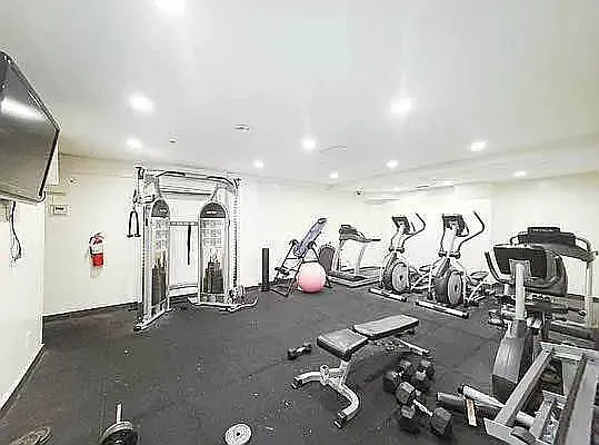 Rented by Metropolitan Property Group | media 22