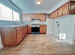 544 Marie St, Medford, OR 97504