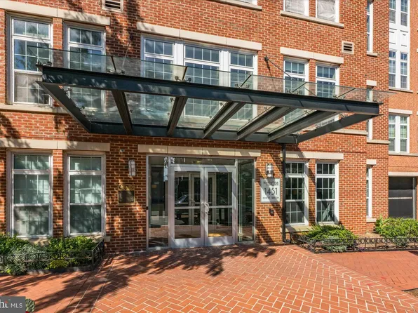 1451 Belmont St NW APT 207, Washington, DC 20009