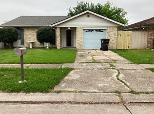 704 Cameron Ct, Kenner, LA 70065