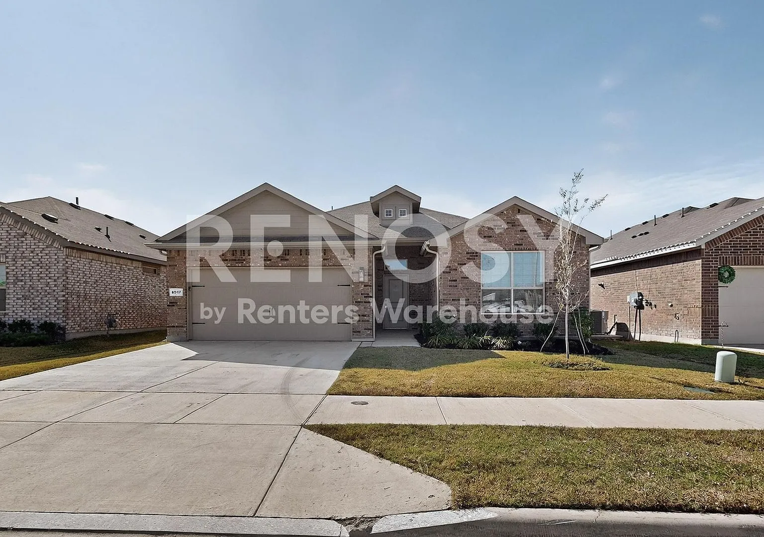 Completely Refreshed Fort Worth Home One month Rent Concession — Photo 1