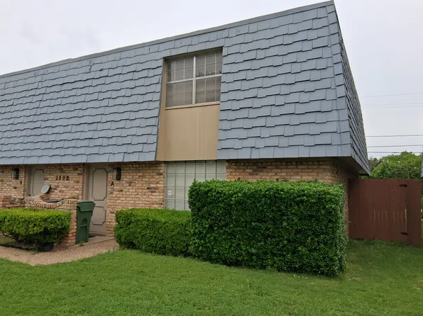 2800 S Fielder Rd #A, Arlington, TX 76015