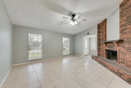 125 Lucinda Dr Photo 1