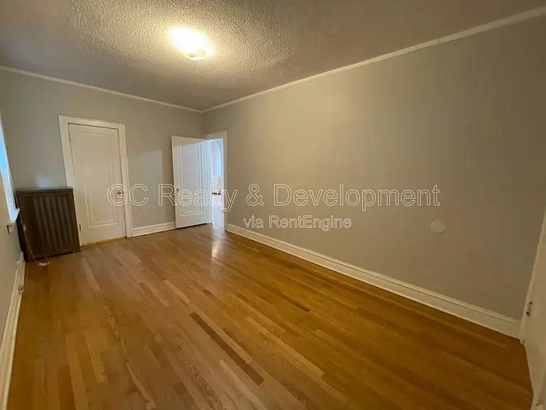 7512 N Claremont Ave #2 — Photo 13