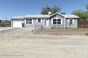 1st image of 602 W Ross St