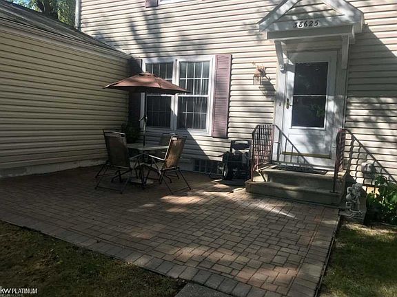 2nd image of 38625 Diamondhead Ct