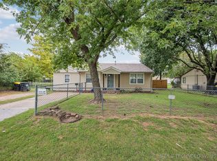 607 E Beaver St, Jenks, OK 74037