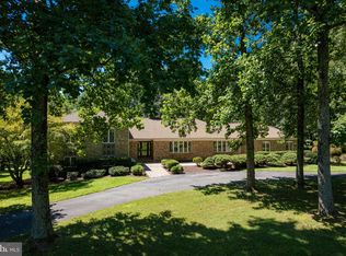 1020 Carson Dr, Huntingtown, MD 20639