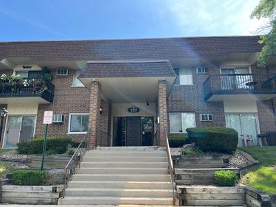 3415 83rd St APT E8, Woodridge, IL, 60517