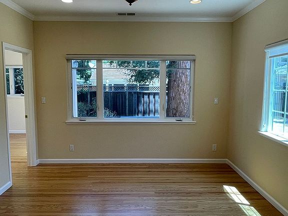 3rd image of 1283 Heatherstone Way