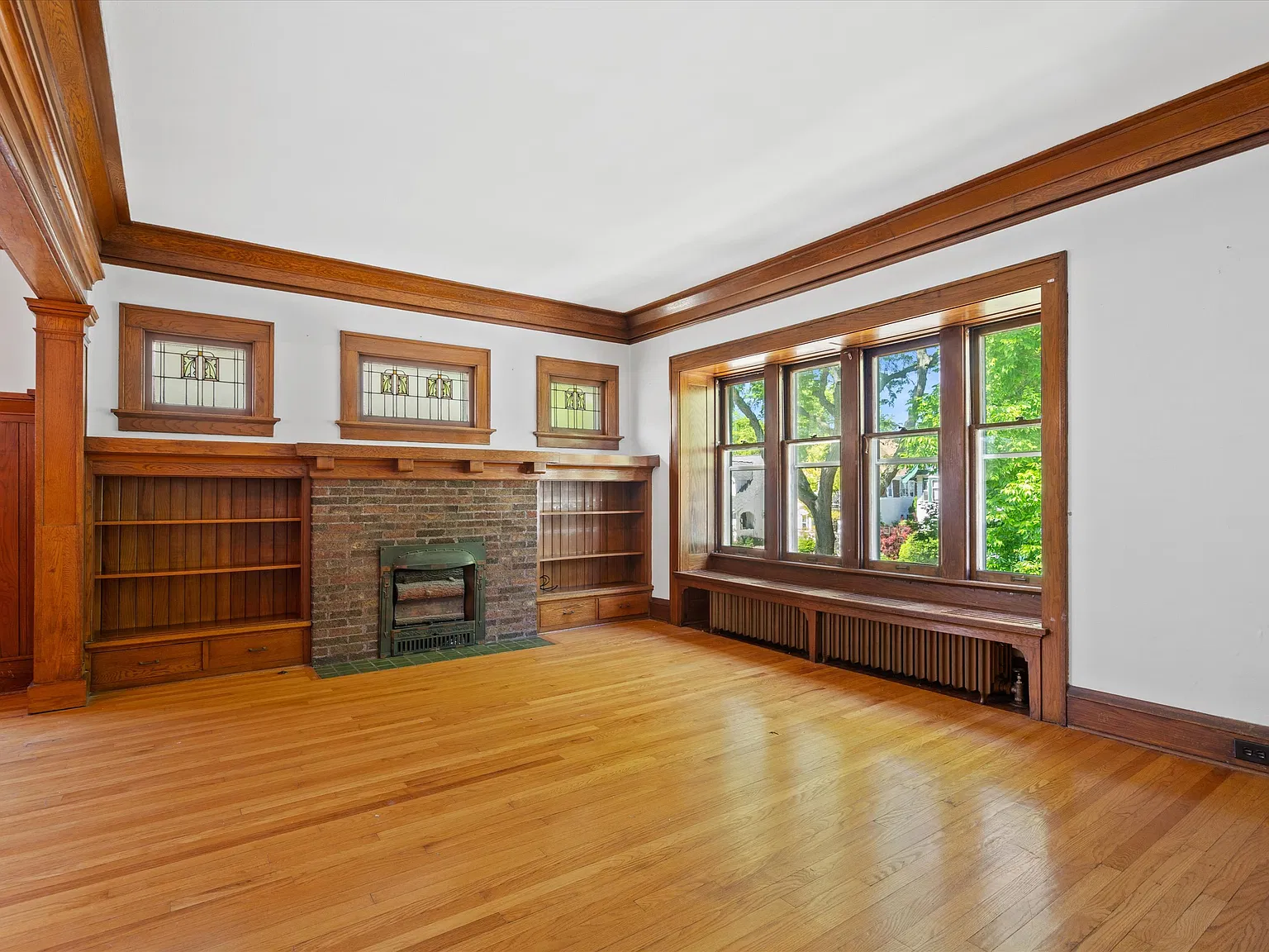 2 bed, $1,800 — Photo 4