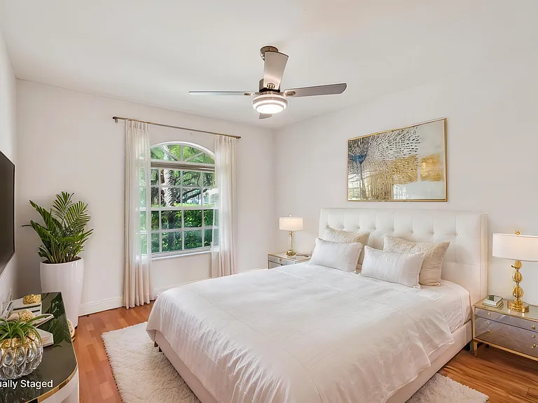 5225 Brookview Dr — Photo 8
