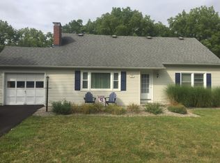 316 Churchill Ln, Fayetteville, NY 13066